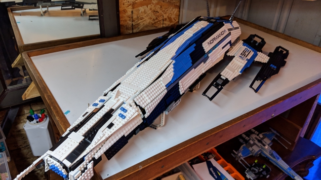 Fan-Made LEGO Normandy SR2 Mass Effect Detailed Interiors